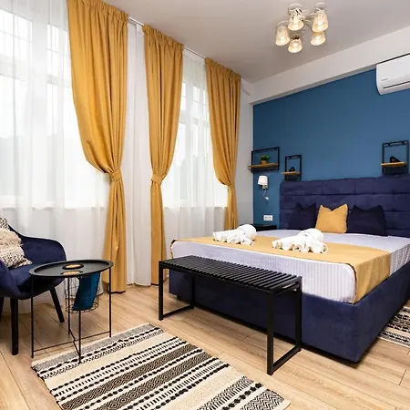 Kapana On Pedestrian Street With Parking Included Πανσιόν 4*