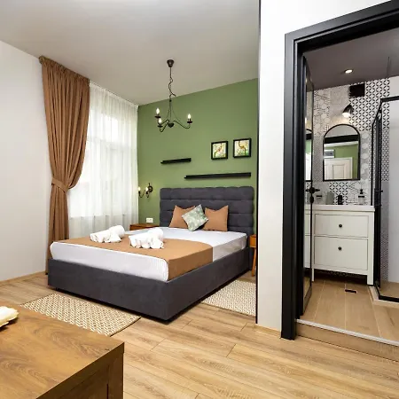 Kapana On Pedestrian Street With Parking Included Konukevi