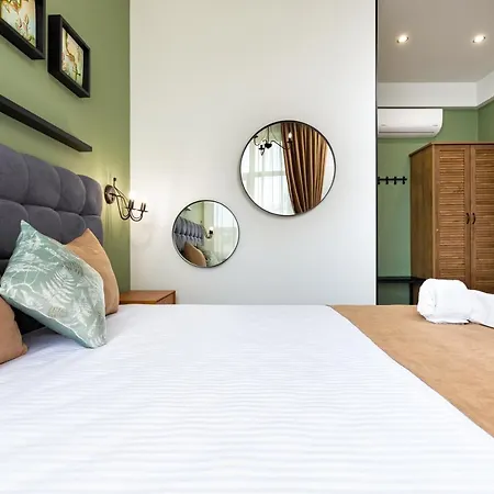 Konukevi Kapana On Pedestrian Street With Parking Included