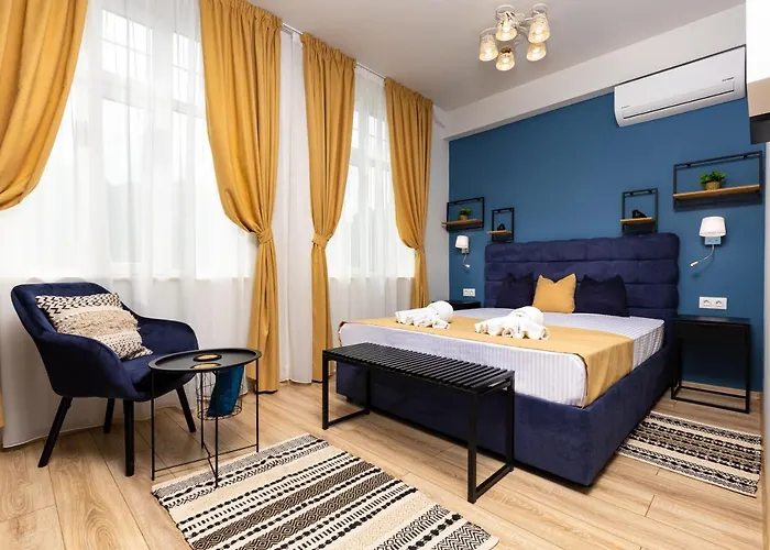 Kapana On Pedestrian Street With Parking Included Πανσιόν 4*