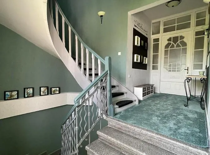 Kapana On Pedestrian Street With Parking Included 4*