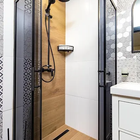 Kapana On Pedestrian Street With Parking Included 게스트하우스