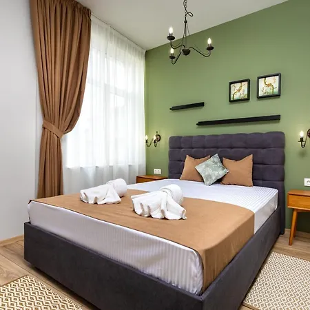 Kapana On Pedestrian Street With Parking Included 게스트하우스 플로브디프