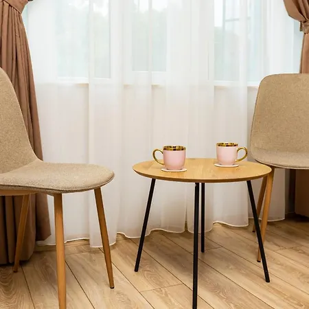 Kapana On Pedestrian Street With Parking Included 4*