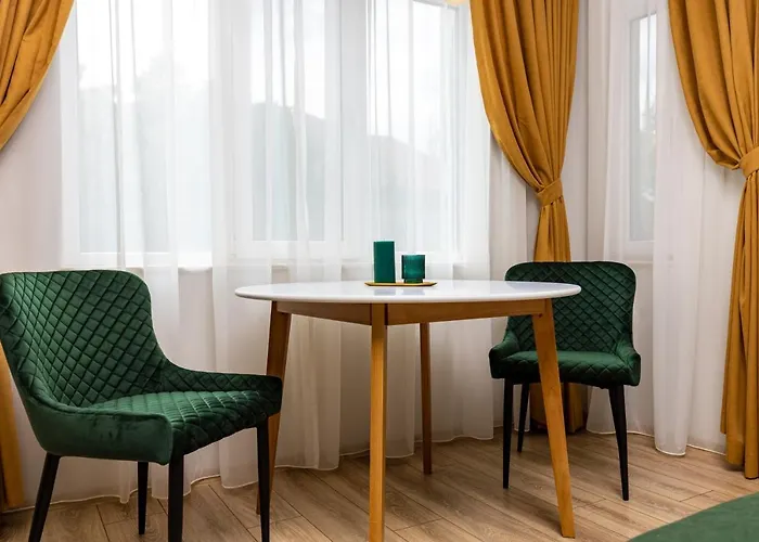 Kapana On Pedestrian Street With Parking Included Vendégház