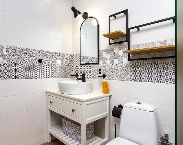 Kapana On Pedestrian Street With Parking Included 4*