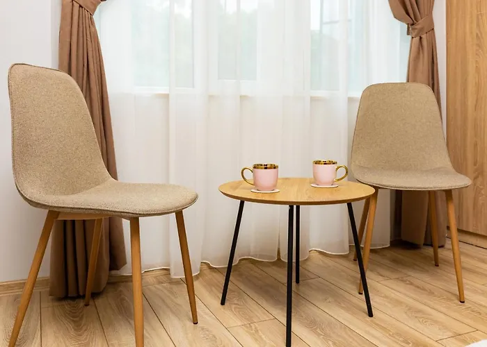 Kapana On Pedestrian Street With Parking Included 4*